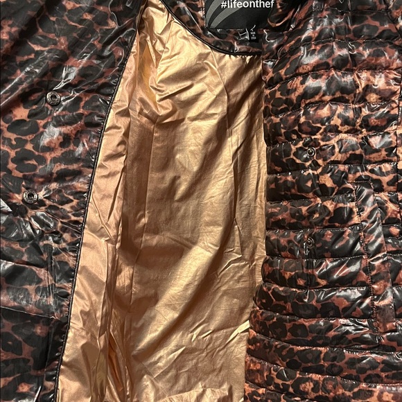 Think Royln Urban Animal Print Marilyn Puffer Down Pea Coat Womens Sz S Gorpcore - Picture 7 of 8